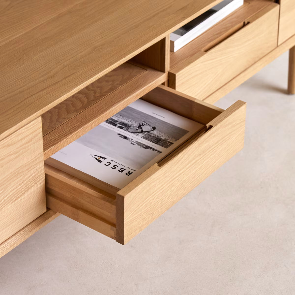 Tv unit 10
