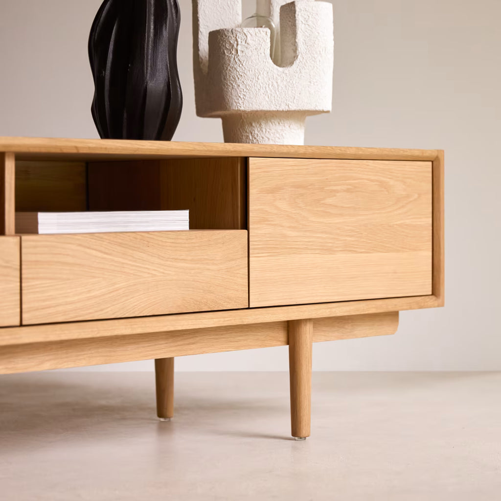 Tv unit 10