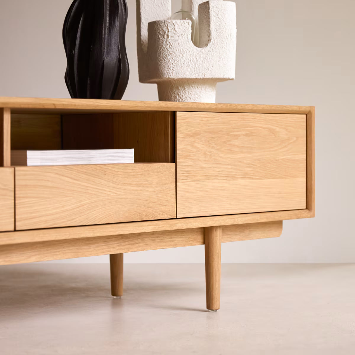 Tv unit 10