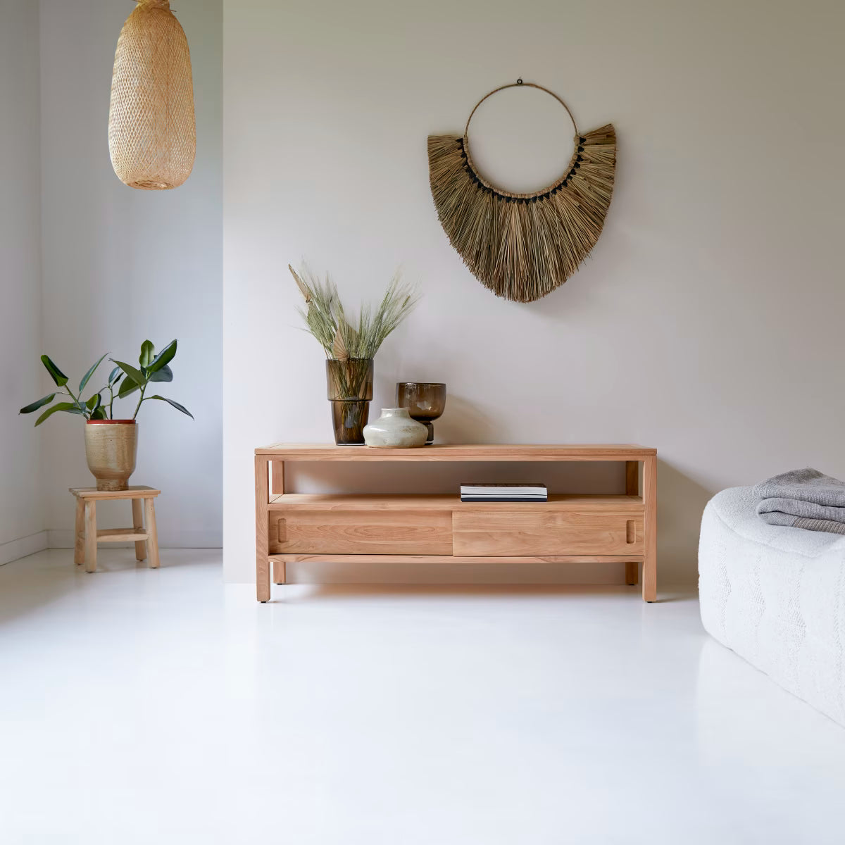 Tv unit 2