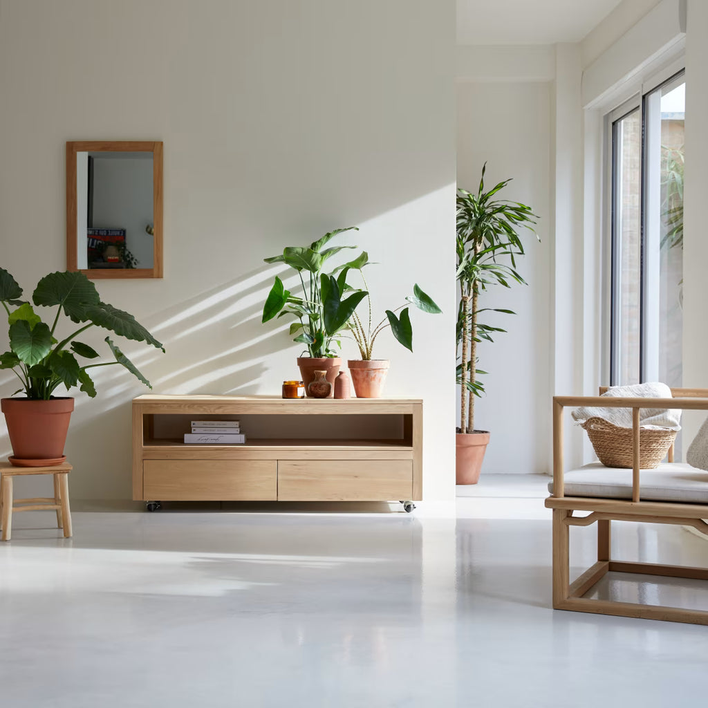 Tv unit 3