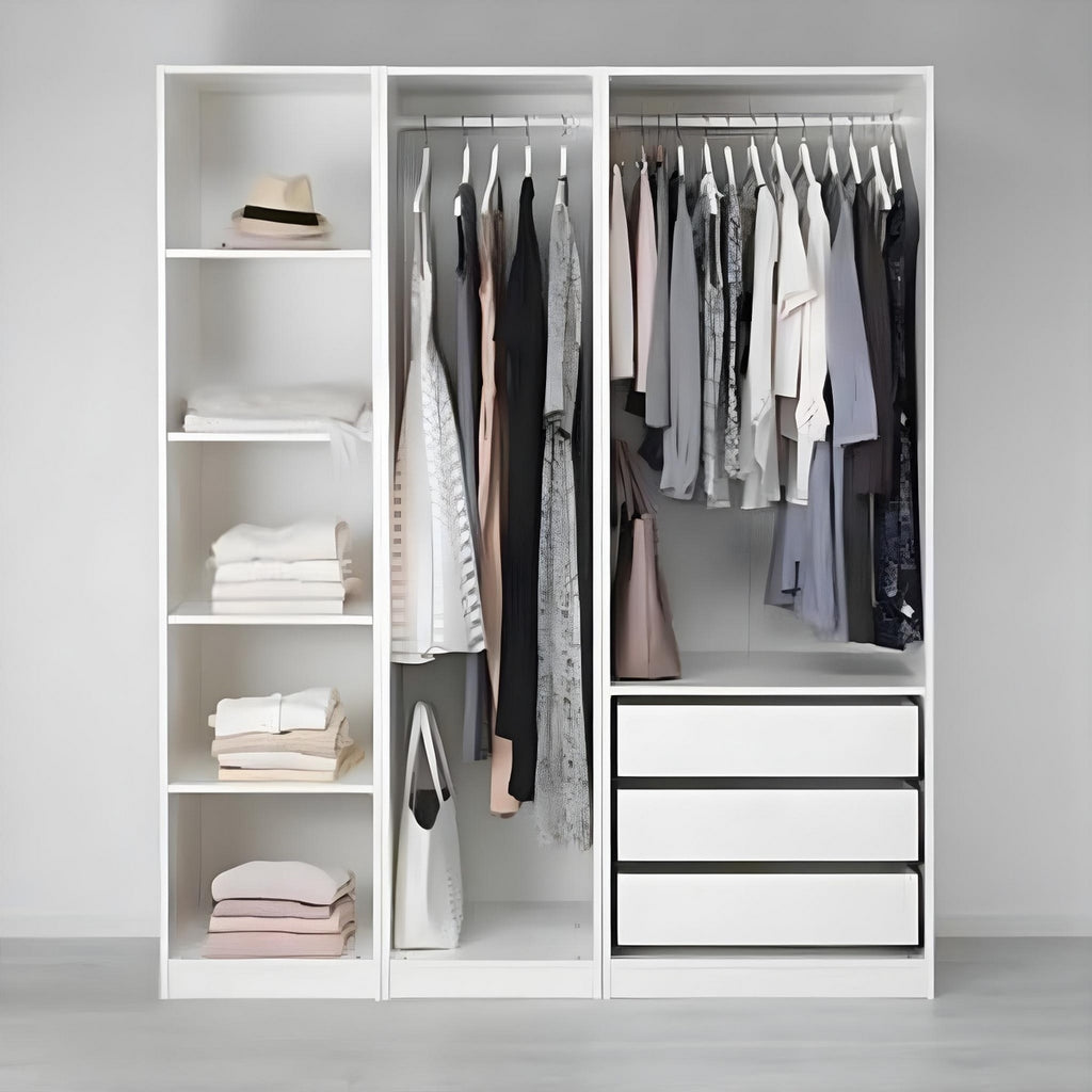 Dresser 3