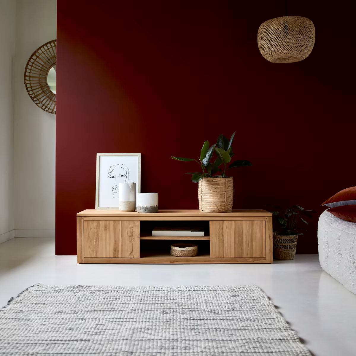 Tv unit  4