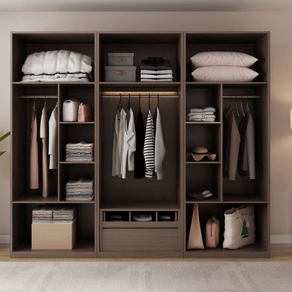 Dresser 4