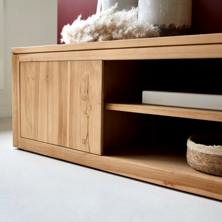 Tv unit  4