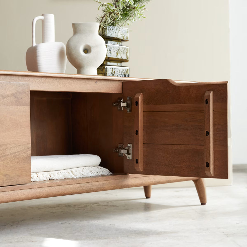 Tv unit 7