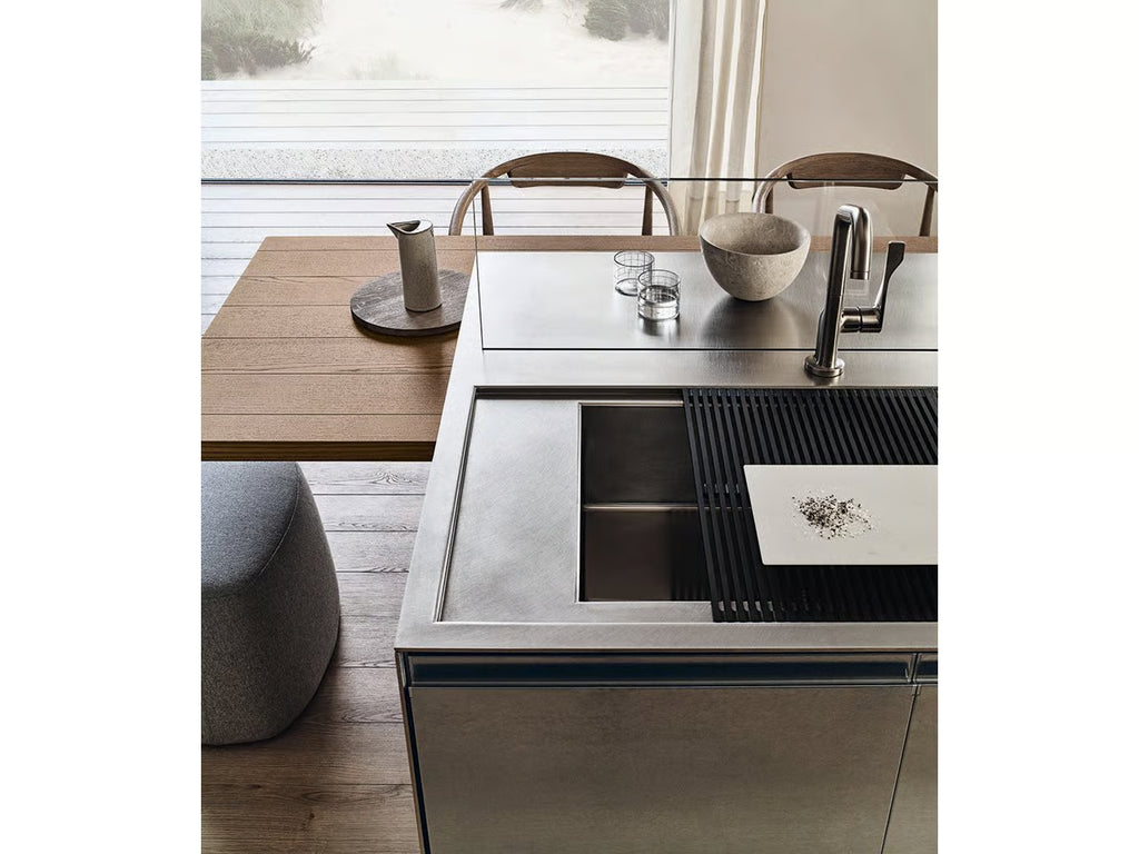 Kitchen 8